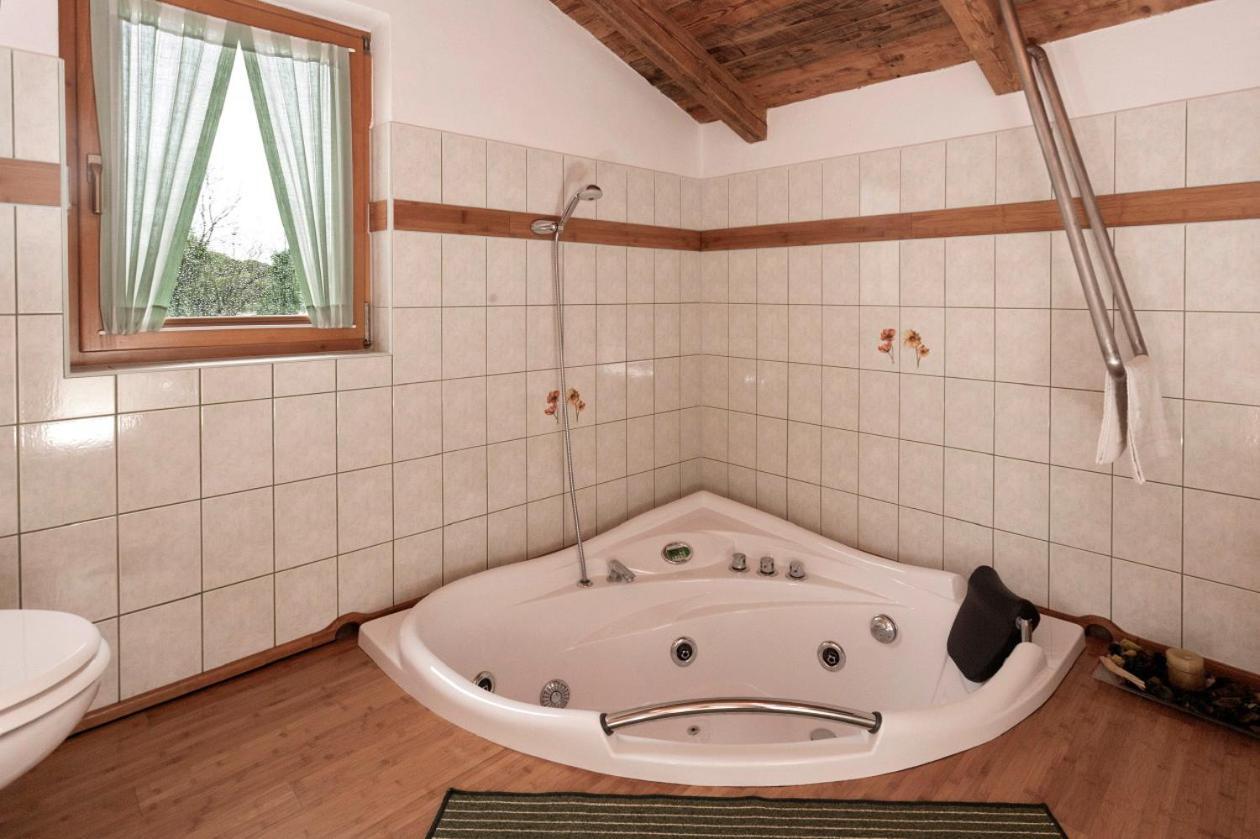 Počitniška hiša Valverana In Sisan *